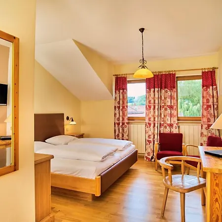 Landgasthof Kammbraeu Hotel 3*