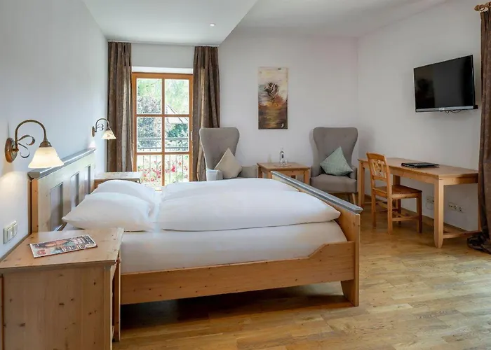 מלון Landgasthof Kammbraeu 3*